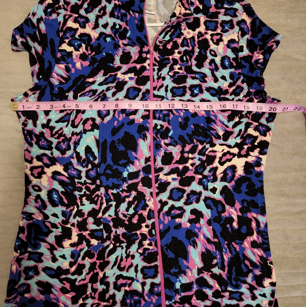 Vintage Joseph Ribkoff Animal Print Short Sleeve Top Size 12 - Picture 4 of 5